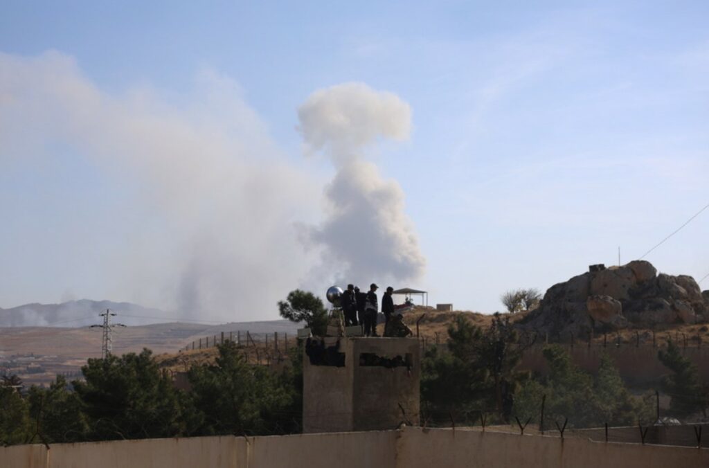 Ισραήλ: Κατέστρεψε τις σημαντικότερες εγκαταστάσεις του στρατού της Συρίας - Πάνω από 300 οι βομβαρδισμοί