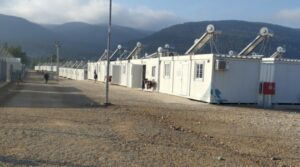 Φρίκη στη δομή Μαλακάσας: Έκαψαν, μαστίγωσαν και βίασαν 16χρονο