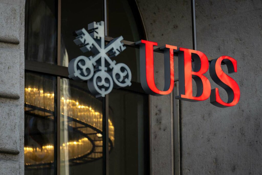 UBS: Ισχυρές επιδόσεις στις ελληνικές τράπεζες, οι τιμές - στόχοι
