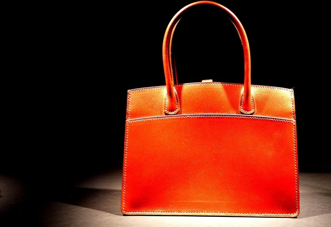 Hermès: Σε συζητήσεις για επένδυση στη γαλλική ασφαλιστική Albingia