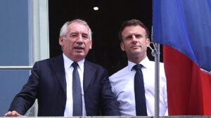 Ο Φρανσουά Μπαϊρού νέος πρωθυπουργός της Γαλλίας - Η ανατροπή με την απόφαση Μακρόν