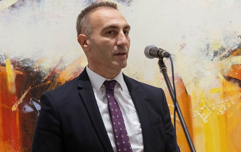 Βόρεια Μακεδονία: Ποινική δίωξη κατά του πρώην αντιπροέδρου της κυβέρνησης για διαφθορά
