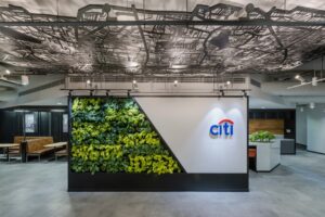 Citigroup: Αυξάνει τιμές-στόχους για τις ελληνικές τράπεζες, παρά τα μέτρα της κυβέρνησης