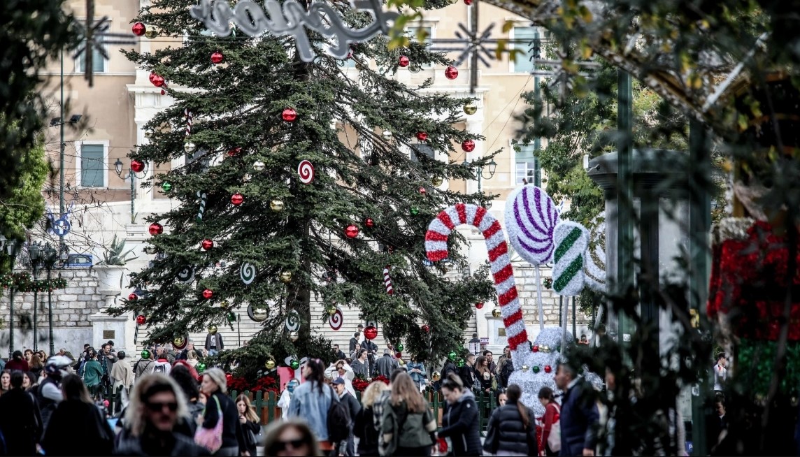 Έρχονται βροχές από την Παρασκευή - «Κλείδωσε» ο καιρός των Χριστουγέννων