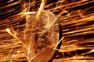 Bitcoin: Προσπαθεί να κρατήσει τα 100.000 δολάρια