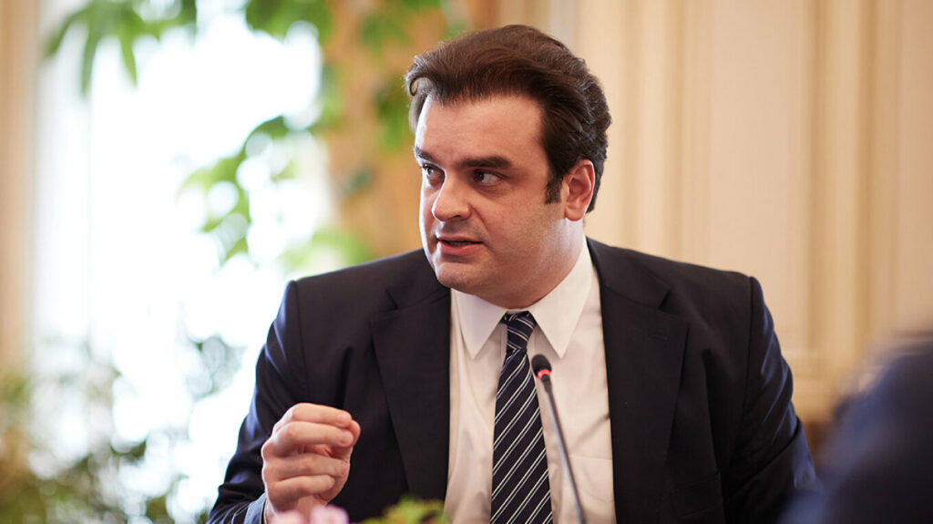 Κυριάκος Πιερρακάκης: Η Ελλάδα καταθέτει αίτημα για ενεργοποίηση της ρήτρας διαφυγής ύ Προτύπου που του είχε ανακληθεί η άδεια