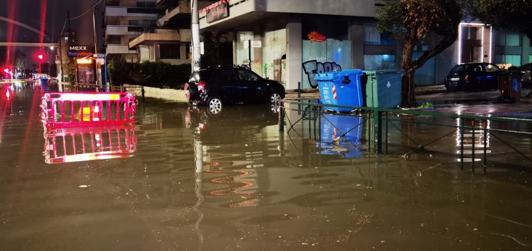 Σκυλακάκης: Το πρόβλημα με την υπερχείλιση των λυμάτων στην Ποσειδώνος είναι από το 2000 - Θα το αντιμετωπίσουμε με δύο έργα