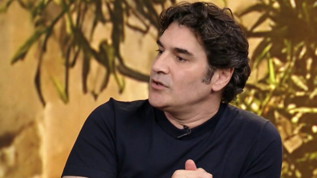 Χριστόφορος Παπακαλιάτης: «Δεν έχω αποφασίσει αν θα πάει και 4η σεζόν το Maestro»