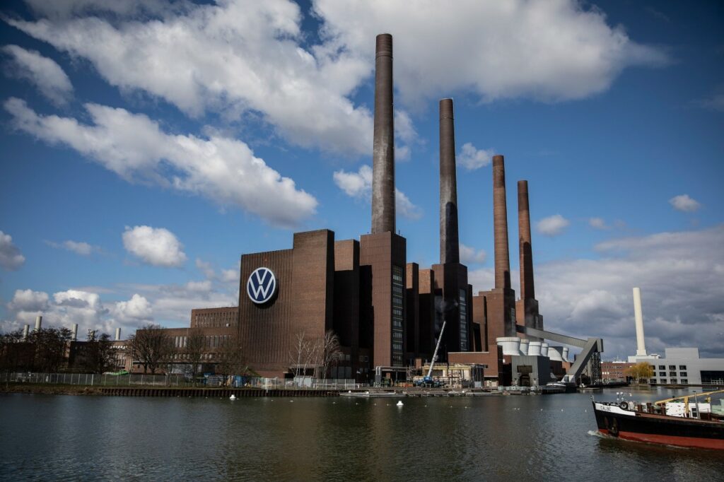 Volkswagen: Κοντά σε συμφωνία με τα συνδικάτα - Δεν θα κλείσουν τα εργοστάσια