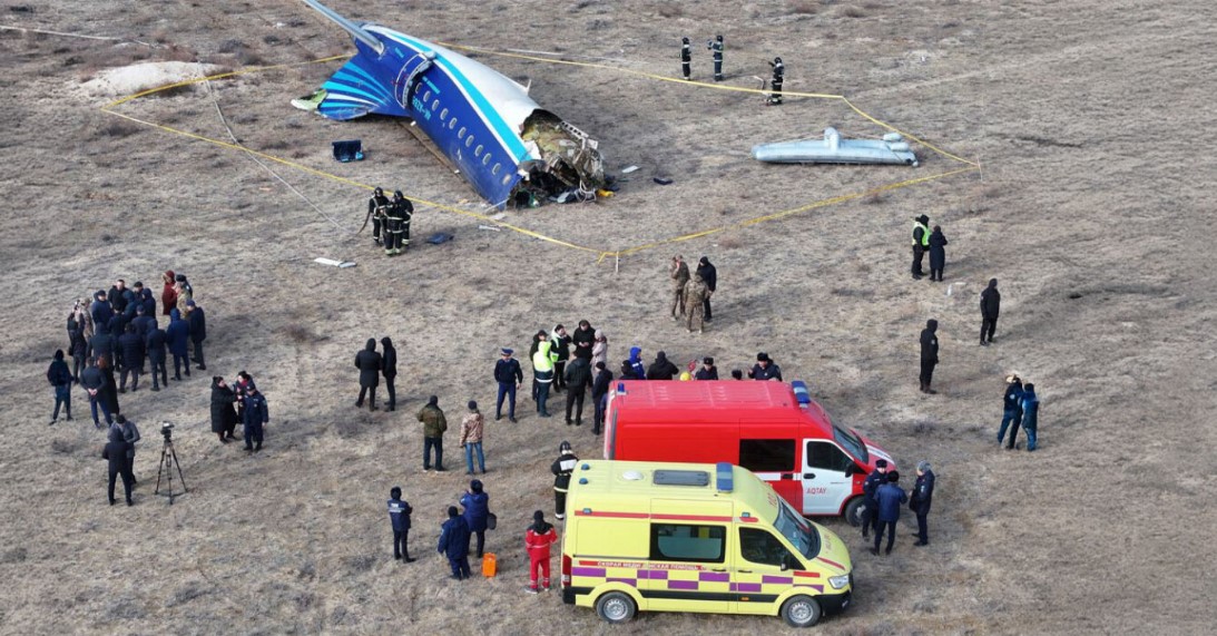 Καζακστάν: Τα σενάρια για τη συντριβή του Embraer