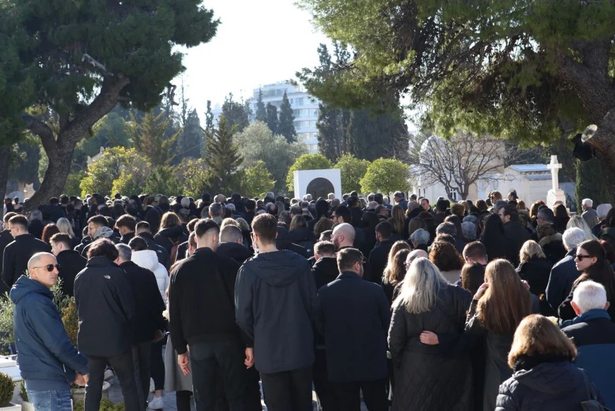 Μαργαρίτα Οικονομοπούλου: Σε κλίμα οδύνης η κηδεία της 34χρονης πρώην βολεϊμπολίστριας