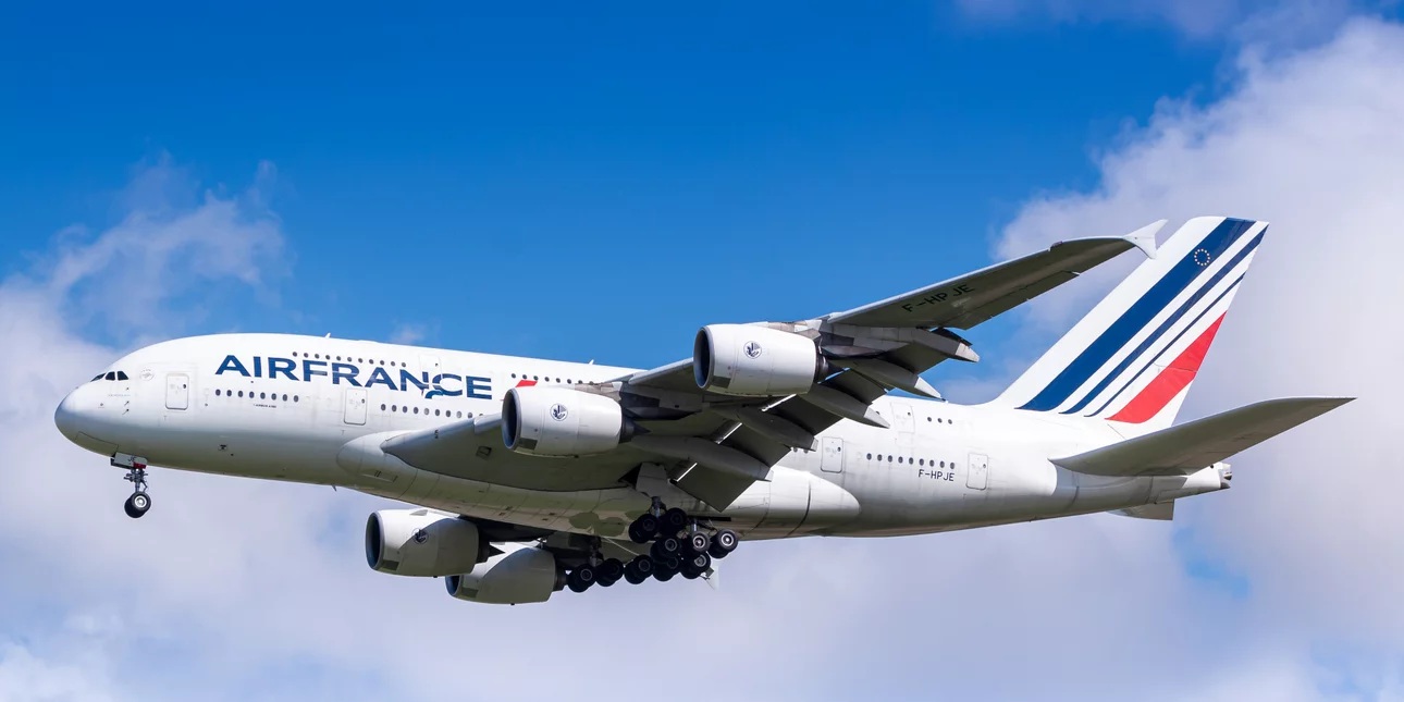 Τραγωδία σε πτήση της Air France: Επιβάτης έχασε τη ζωή του στον αέρα -Ξεκίνησε έρευνα η αστυνομία