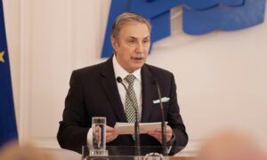 Δημόσια Ωνάσεια Σχολεία: Το Ίδρυμα Ωνάση εξετάζει χρηματοδότηση ψηφιακών φροντιστηρίων για τις εξετάσεις συμμετοχής