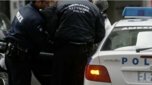 Αγία Βαρβάρα: Συνελήφθησαν 8 άτομα σε επιχείρηση της ΕΛ.ΑΣ για την καταπολέμηση της διακίνησης ναρκωτικών