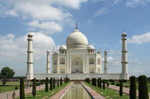 250224135609_Taj_Mahal_(Edited)