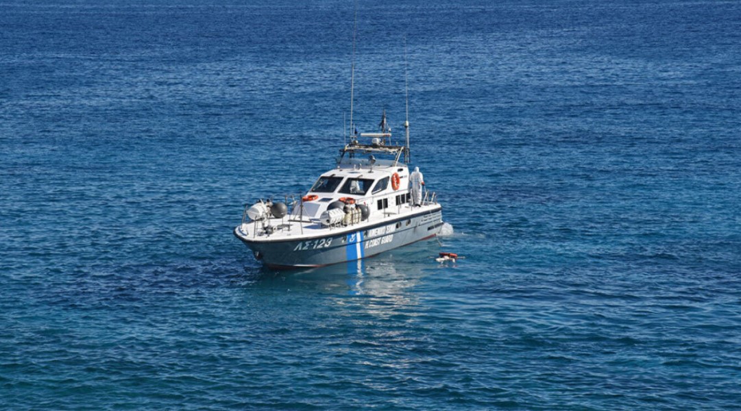 Έρευνες για τον εντοπισμό 61χρονης στον Σαρωνικό - Φόβοι ότι έπεσε στη θάλασσα από πλοίο