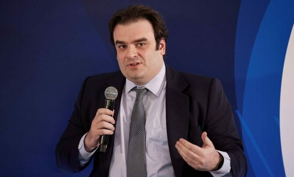 O K. Πιερρακάκης διαψεύδει κατάργηση του ΕΝΦΙΑ - Στο «τραπέζι» αλλαγές στη φορολογία ενοικίων