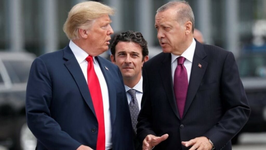 Bloomberg: Συνάντηση με τον Τραμπ στον Λευκό Οίκο τον Απρίλιο θέλει ο Ερντογάν