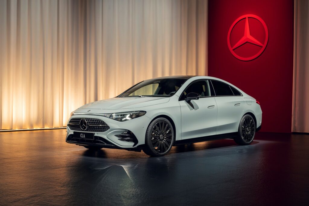 Για τη νέα Mercedes-Benz CLA όλοι οι δρόμοι οδηγούν στη Ρώμη