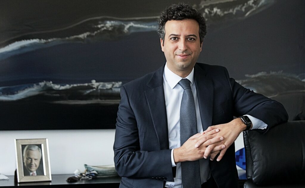 Lavipharm: Πίσω από την εκτίναξη των κερδών – Ερωτήματα που ζητούν απαντήσεις σχετικά με την αύξηση των καθαρών κερδών κατά 380%, η οποία οφείλεται σε ένα λογιστικό γεγονός και όχι πραγματική κερδοφορία