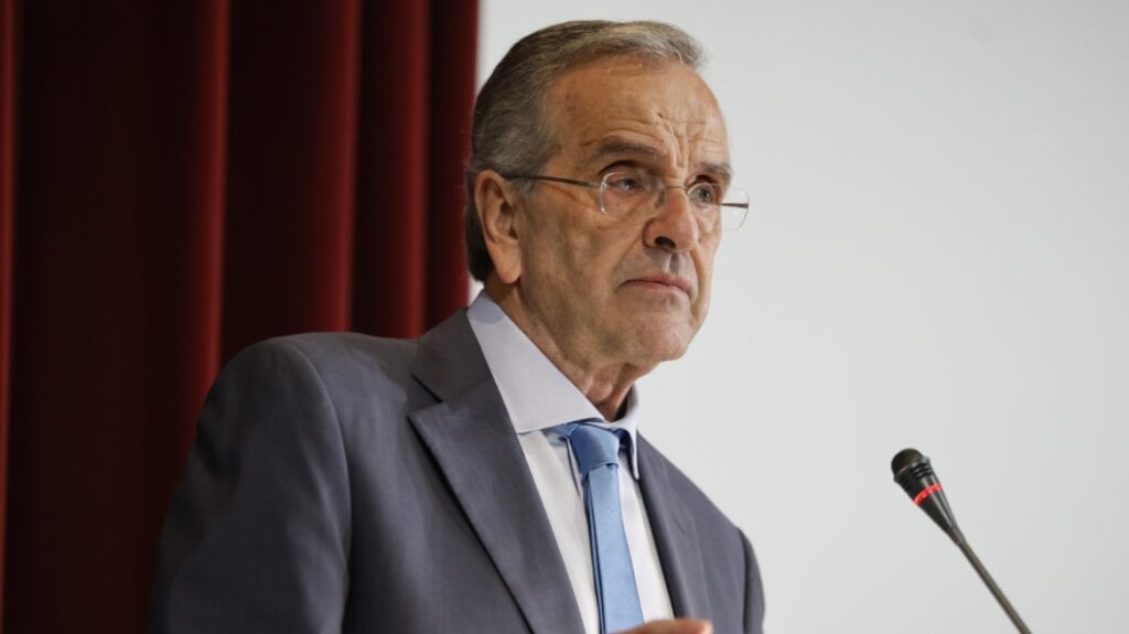 Αντώνης Σαμαράς προς Ε. Βενιζέλο: «Παραμένω μάχιμος - Άλλη διαδρομή η δική μου και άλλη η δική σου»
