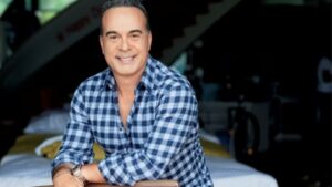 Φώτης Σεργουλόπουλος: Σαν γκέι αγόρι ήξερα ότι δεν είμαι αποδεκτός, αυτό λειτούργησε από πολύ νωρίς σαν επιβίωση