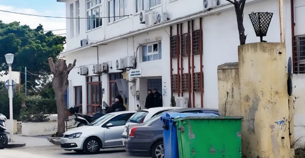 Πολεοδομία Ρόδου: «Έχει προχωρήσει η δουλειά, να πας να μου πάρεις μια τσάντα MCM» - Οι διάλογοι του κυκλώματος