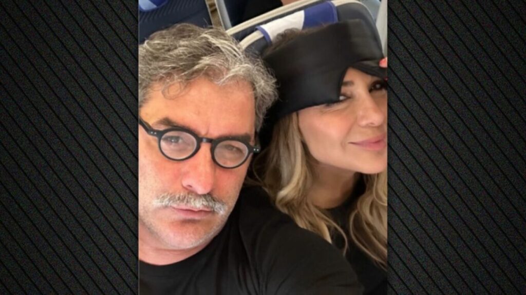 Η selfie του Βασίλη Μπισμπίκη με τη Δέσποινα Βανδή στον αέρα
