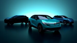Nissan: Το 2025 θα είναι φουλ εξηλεκτρισμένο