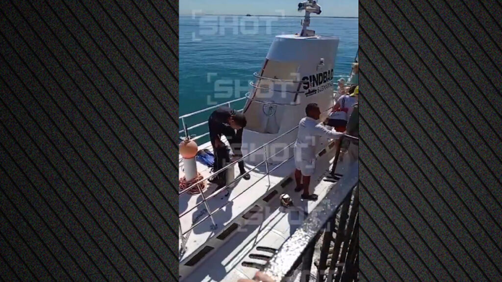 Αίγυπτος: Σοκαριστικό βίντεο από τη βύθιση του υποβρυχίου – Έξι νεκροί στο ναυάγιο