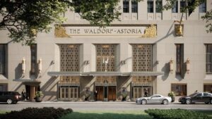 Waldorf Astoria: Η νέα εποχή και τα διαμερίσματα των 18 εκατ. δολαρίων