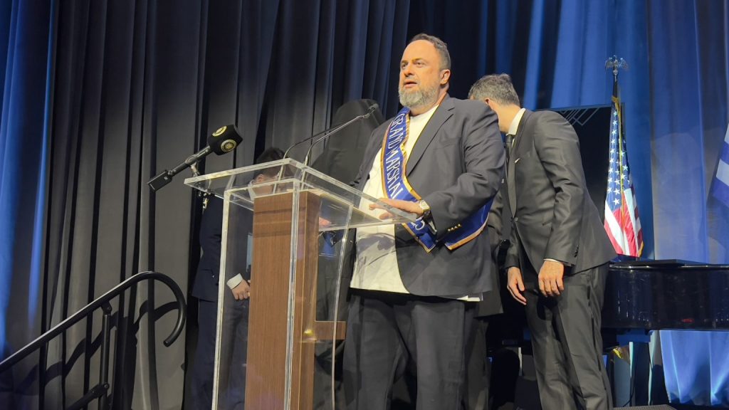 250330213443_marinakis-ny2-1024×576