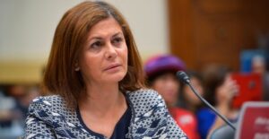 Χιντ Καμπαουάτ: Ποια είναι η μοναδική γυναίκα που βρίσκεται στη νέα κυβέρνηση του αλ Σάρα