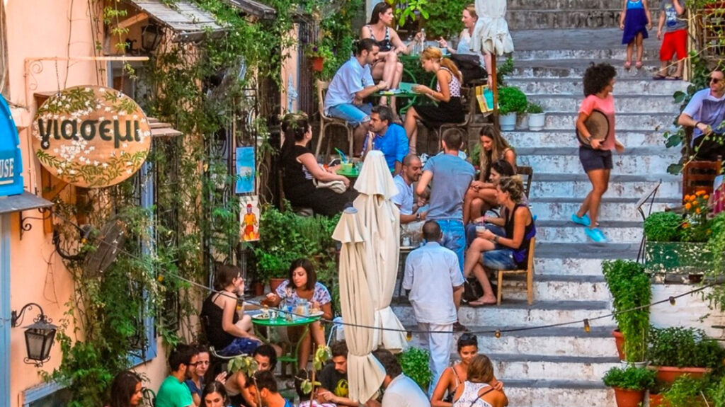 Έκλεισε το εμβληματικό «Γιασεμί» στα σκαλάκια της Πλάκας, μετά από 16 χρόνια
