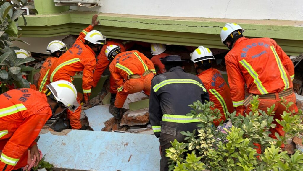 Φονικός σεισμός στη Μιανμάρ: Ξεπέρασαν του 3.000 οι νεκροί