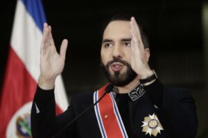 Τραμπ: Προσκάλεσε τον πρόεδρο του Ελ Σαλβαδόρ στον Λευκό Οίκο τη 14η Απριλίου