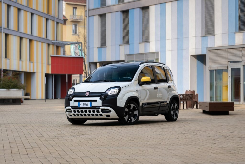 Το Fiat Panda διαθέσιμο με νέα τιμή από 15.800 ευρώ