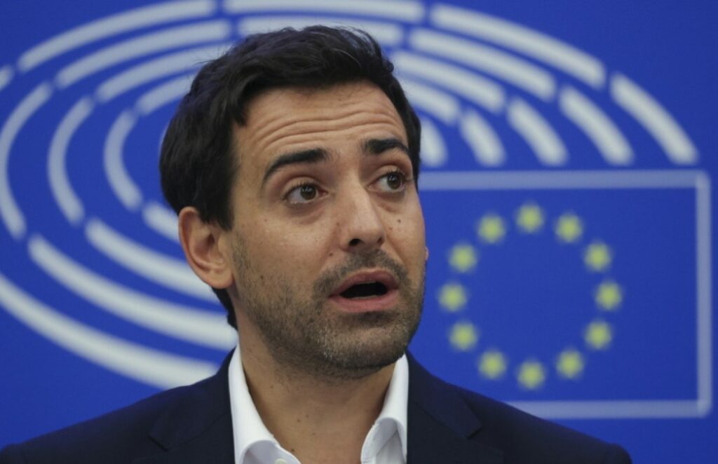 Σεζουρνέ για δασμούς Τραμπ: «Η ευρωπαϊκή απάντηση πρέπει να είναι αναλογική»