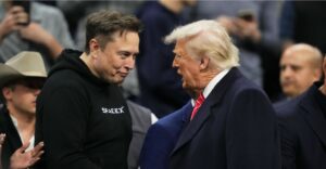 Washington Post: Ο Μασκ ζήτησε από τον Τραμπ να παγώσει τους δασμούς 50% στην Κίνα