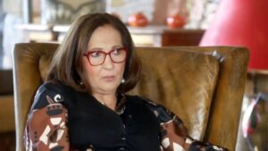 Η χήρα του Γιάννη Πουλόπουλου μίλησε για τη γνωριμία και τον γάμο τους: «Πήρα αυτόν που ήθελα»