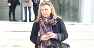 Νίνου στη δίκη Φιλιππίδη: «Στέκομαι δίπλα στον Πέτρο - Δεν είναι βιαστής»