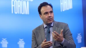 Δημήτρης Παπαστεργίου: Δημιουργείται ειδική γραμματεία για την Τεχνητή Νοημοσύνη