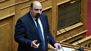 Πράσινο φως από τη Βουλή για δίωξη Τριαντόπουλου – Οι επόμενες κινήσεις