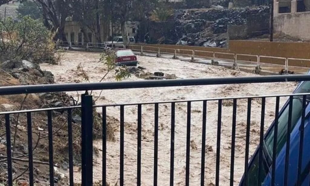 Κανάρια Νησιά: Σκηνές βιβλικής καταστροφής στο Λανθαρότε μετά από δίωρη καταιγίδα