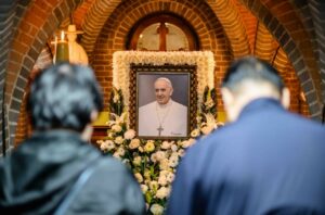 Πάπας Φραγκίσκος: Το Σάββατο η κηδεία του - Τον επόμενο μήνα ξεκινά το κονκλάβιο για την εκλογή του διαδόχου