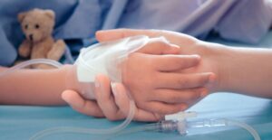 Κεφαλονιά: Παραμένει διασωληνωμένος ο τρίχρονος μετά τη φωτιά στο σπίτι του