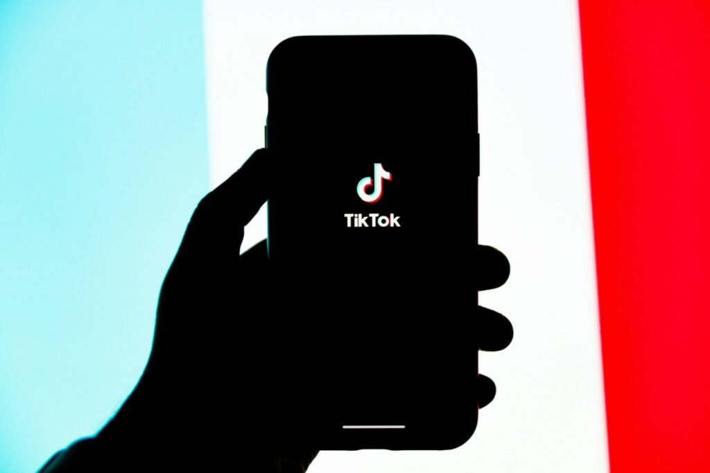 Η Γαλλία προσέφυγε στην Ε.Ε. κατά της τάσης Skinnytok στο TikTok