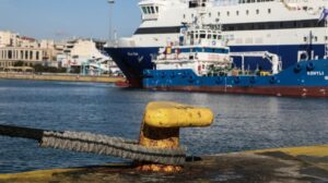 Δεμένα τα πλοία την Πρωτομαγιά – 24ωρη απεργία των ναυτεργατών