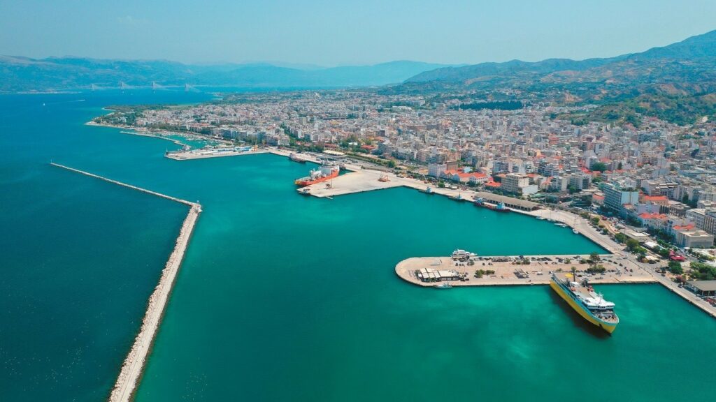 Ενίσχυση της κλιματικής ανθεκτικότητας των ελληνικών λιμένων μέσω της συνεργασίας ΕΤΕπ–Υπερταμείου