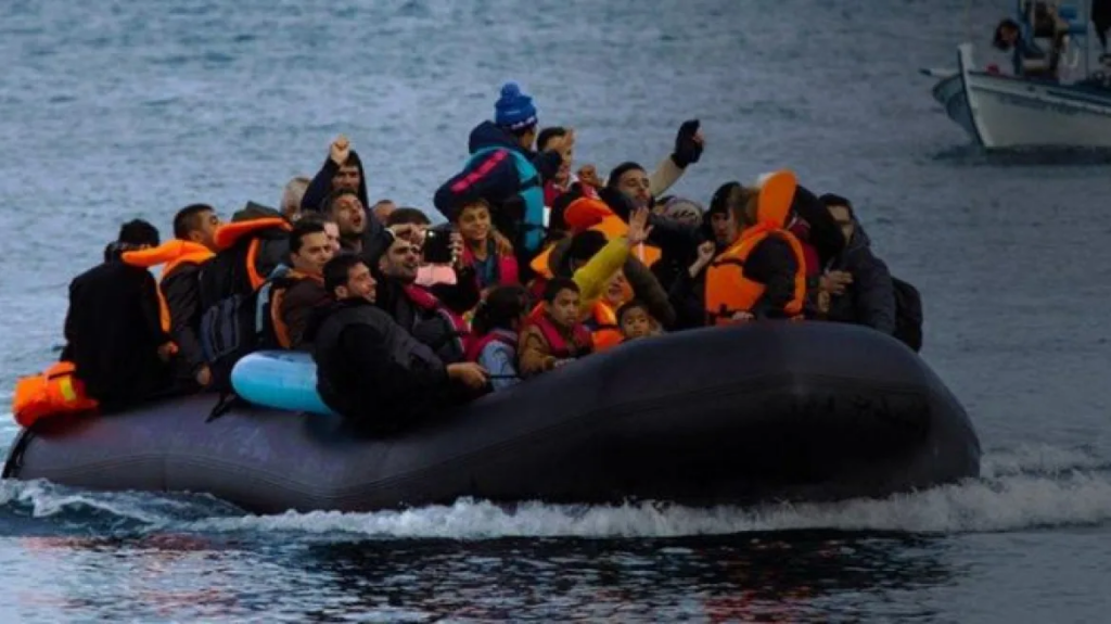 Βόρεια της Καρπάθου εντοπίστηκαν 56 μετανάστες